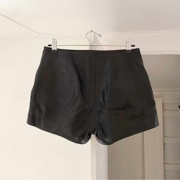 Hugo Buscati Collection Vintage 90s Leather Mini Shorts - Picture 8 of 10